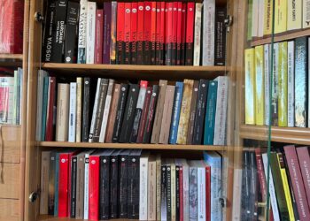 Instituti i Historisë “Ali Hadri” – Prishtinë dhuroi 75 tituj të veprave të botuara, për shoqatën “Kosova për Sanxhakun”