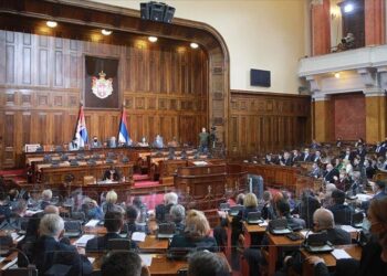 Kamberi, Kuçeviq dhe Shkrijel çojnë në Kuvendin serb rezolutën që dënon gjenocidi në Srebrenicë