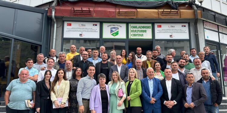 Sellma Kuçeviq u zgjodh kryetare e komunës Tutinit