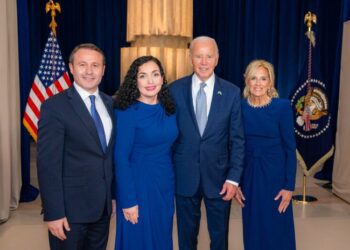 Osmani në pritjen e presidentit Biden: Aleancë që qëndron në themelet e shtetit tonë