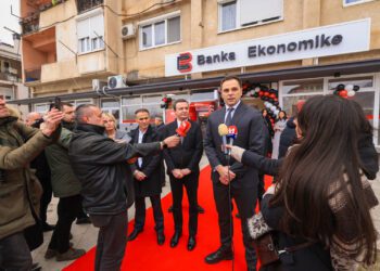 Mbi 300 biznese janë hapur dhe afër 500 qytetarë nga komuniteti serb janë punësuar