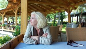 Prof.dr. Sabile Keçmezi-Basha