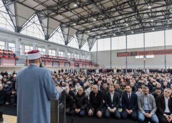 Të dashur vëllezër e motra të besimit islam