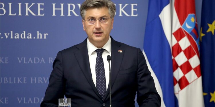 Plenkoviq: S’pyesim as Serbinë, as NATO-n për marrëveshje me Kosovën e Shqipërinë