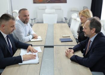 Enkel Rexhepi priti Ambasadorin e Delegacionit të Bashkimit Evropian në Serbi