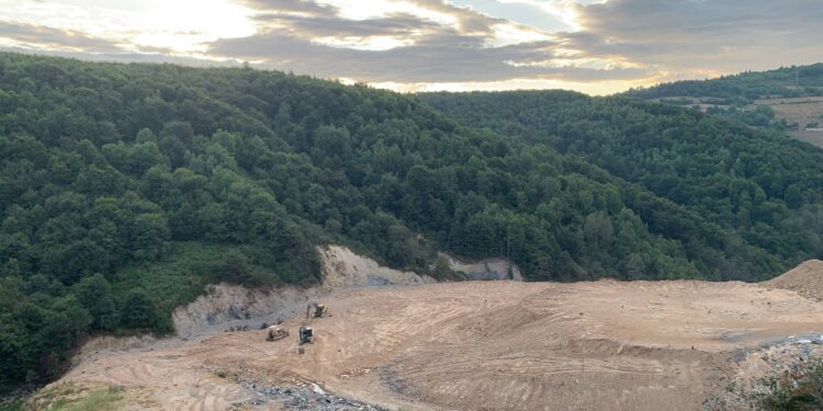 Në Golo Brdo afër N. Pazarit do të fillojnë kërkimet e varrezës masive !