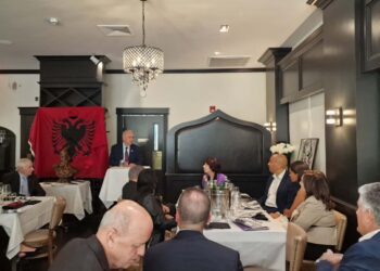 KONFLIKTI MIDIS KOSOVËS DHE SERBISË MUND TË ZGJIDHET VETËM NGA AMERIKA