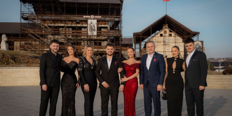 Tregimi i parrëfyer i Jasharajve për luftën! Bekimi dëshmon!