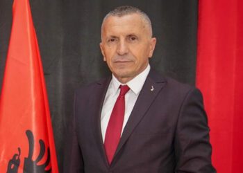 Deputeti i vetëm shqiptar në Serbi kthen mirënjohjen shtetërore: parime, jo simbolikë