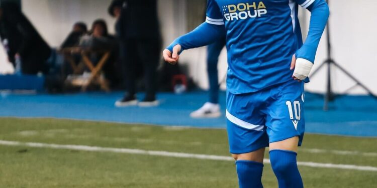 Driton Camaj rikthen traditën e futbollistëve shqiptarë në Novi Pazar