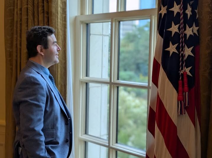 Në momente si ky, Kosova ka nevojë për maturi e stabilitet, jo për kalkulime politike.