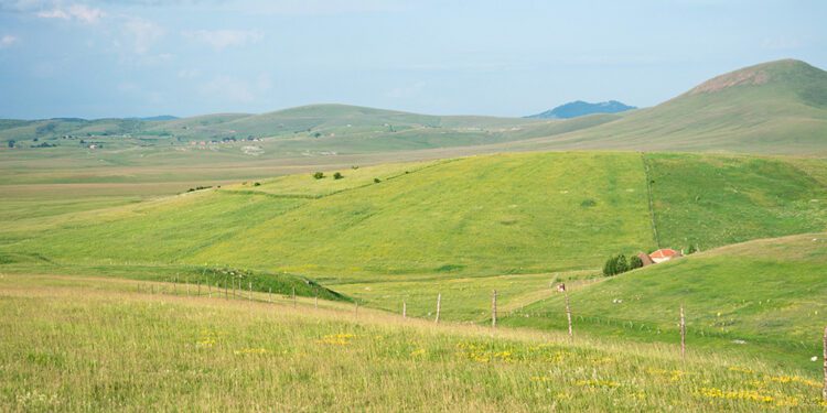 Emërvendet (toponimet) tregues të denjë të autoktonisë shqiptare në Sanxhak -Braçak, Peshter!