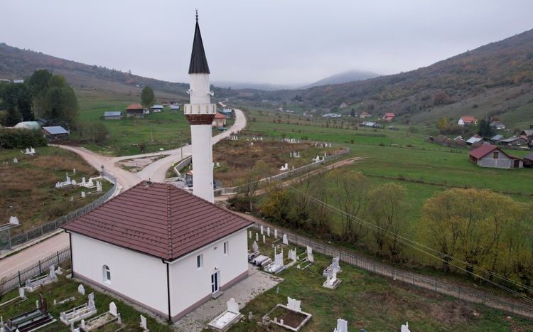 Fshati Uglla – një vendbanim me rrënjë shqiptare në Peshter